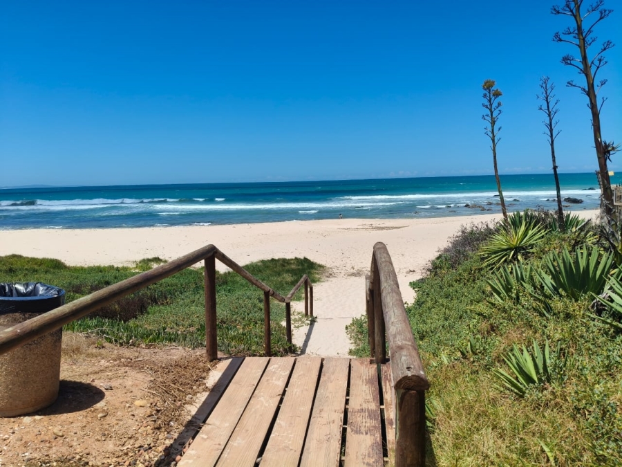 3 Bedroom Property for Sale in Jeffreys Bay Central Eastern Cape